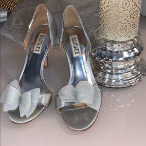 BADGLEY MISCHKA silver satin heels